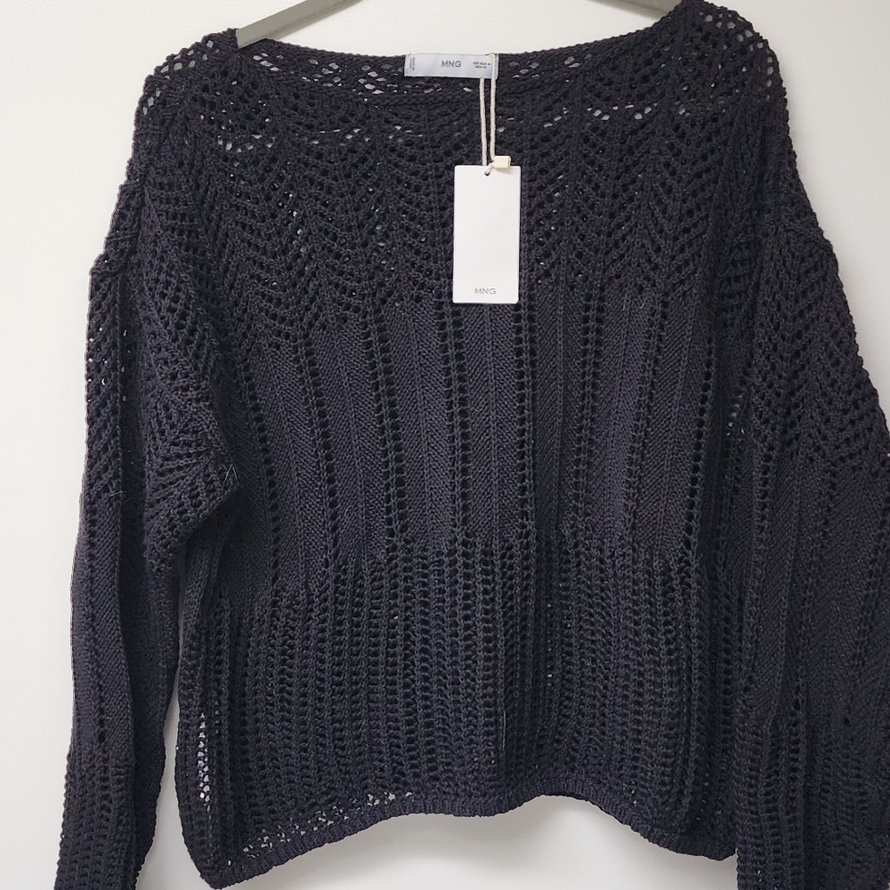 Mango NWT Crop sweater